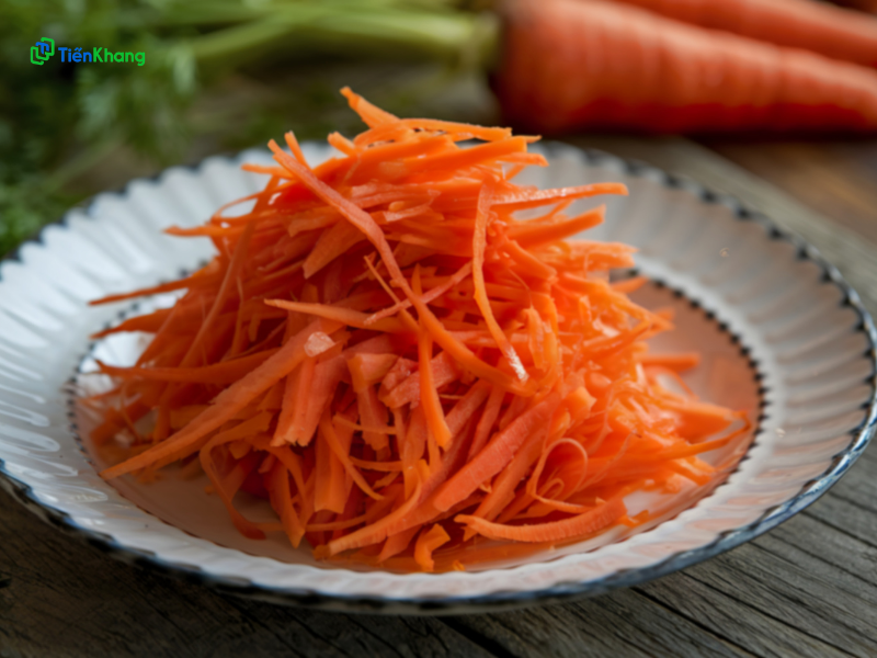 Thái nhỏ các loại rau củ