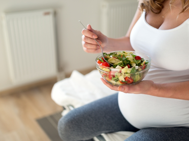 Những lưu ý khi mẹ bầu uống sữa hạt 