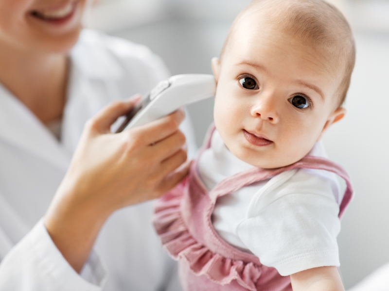 Nhiệt kế đo tai cho trẻ có chính xác không?