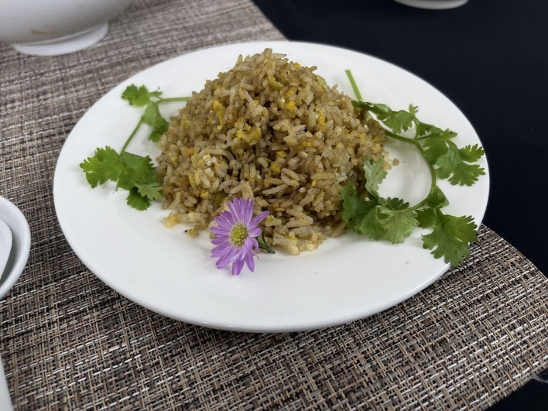 Cơm chiên ngũ vị