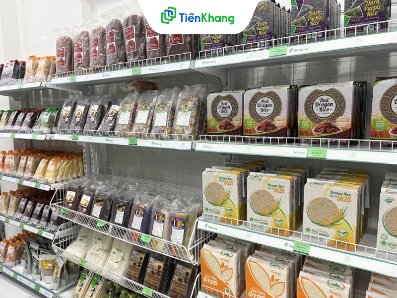 Các sản phẩm làm từ gạo lứt nguyên chất đang bán tại Tiến Khang