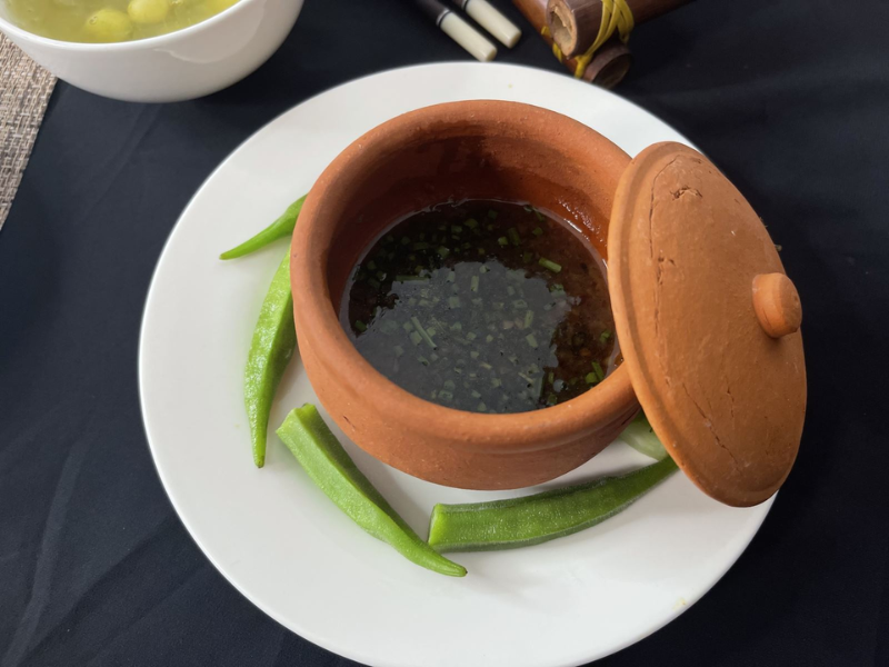 Đậu bắp luộc kho quẹt