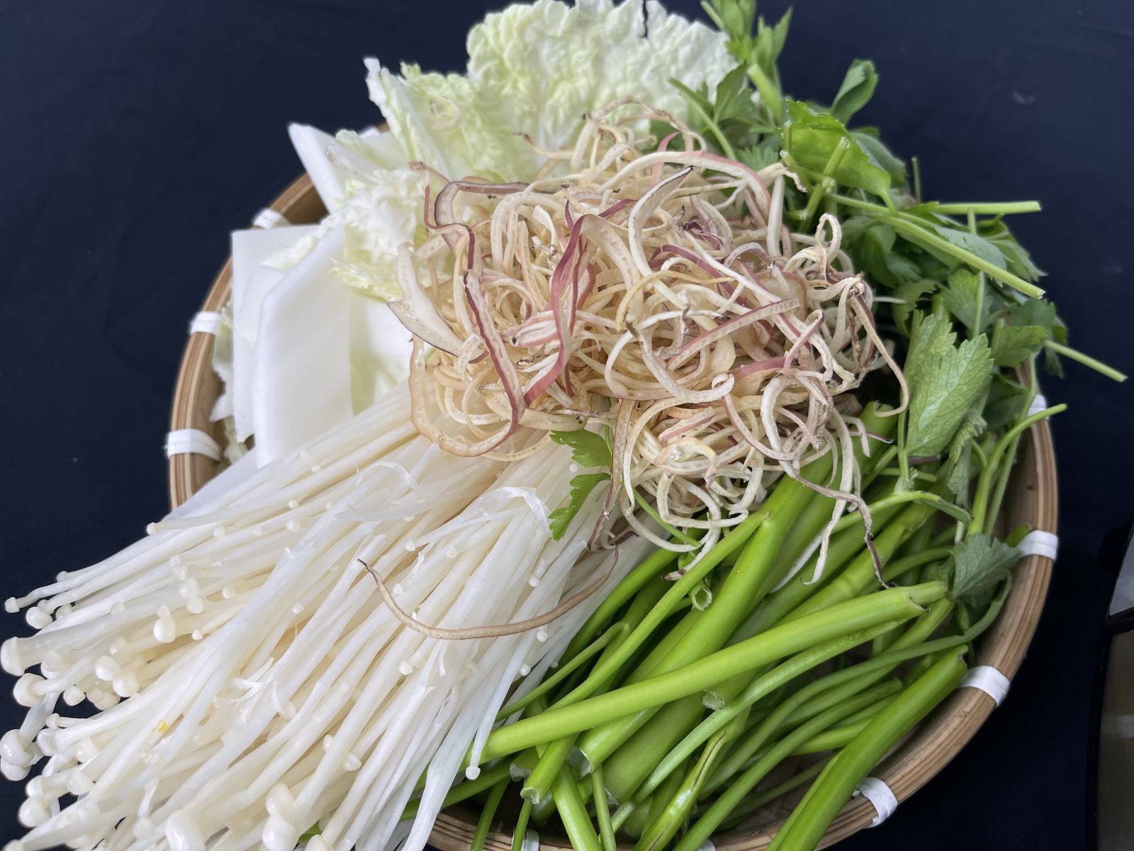 Các loại rau ăn kèm